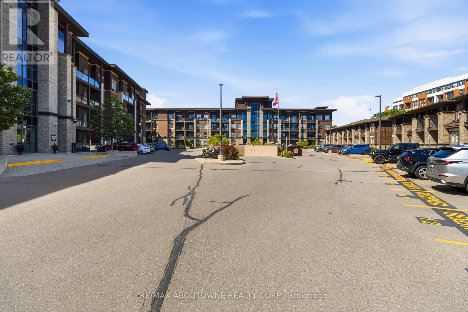 408 - 5020 Corporate Drive, Burlington, Ontario  L7L 0H7 - Photo 2 - W13505794