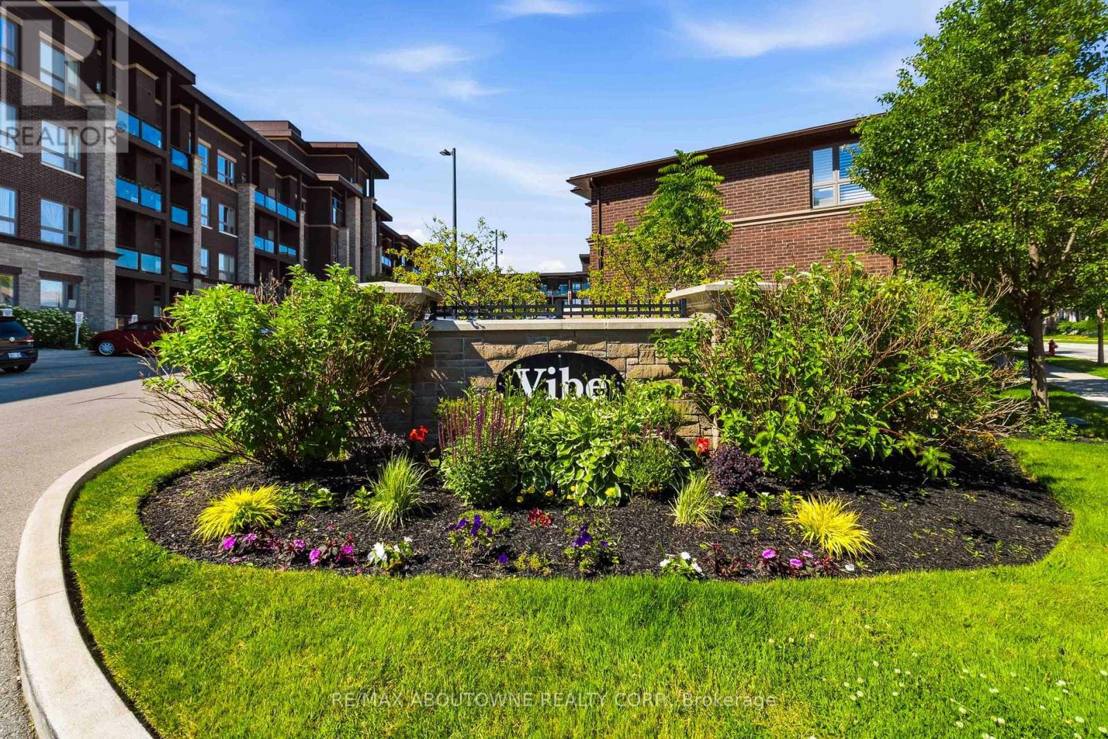 408 - 5020 Corporate Drive, Burlington, Ontario  L7L 0H7 - Photo 3 - W13505794