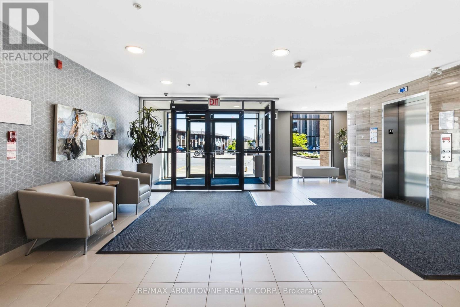 408 - 5020 Corporate Drive, Burlington, Ontario  L7L 0H7 - Photo 5 - W13505794
