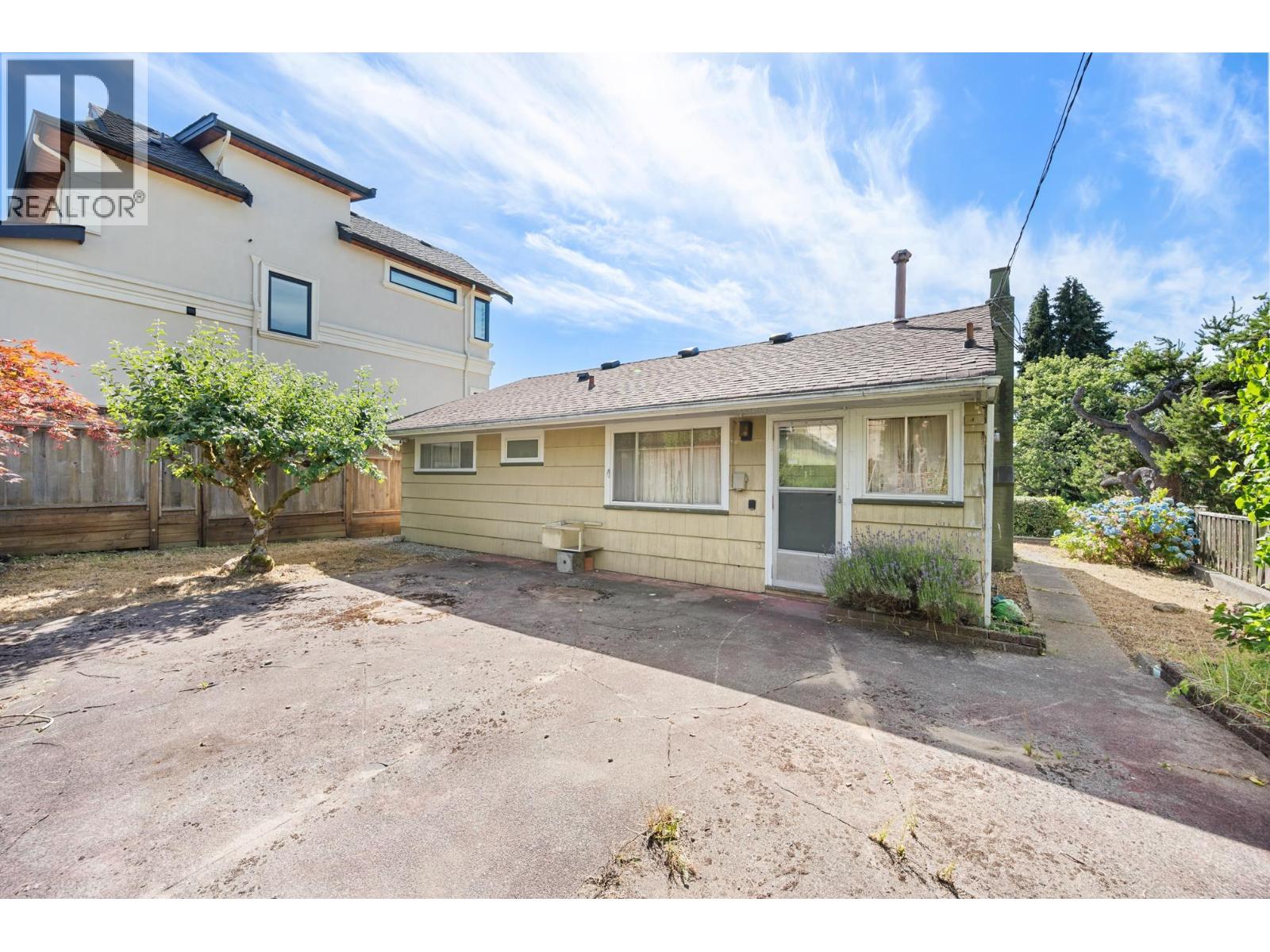 7280 Barnet Road, Burnaby, British Columbia  V5A 1E2 - Photo 12 - R3140669