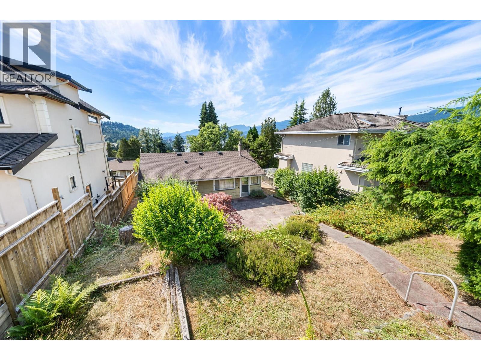 7280 Barnet Road, Burnaby, British Columbia  V5A 1E2 - Photo 19 - R3140669