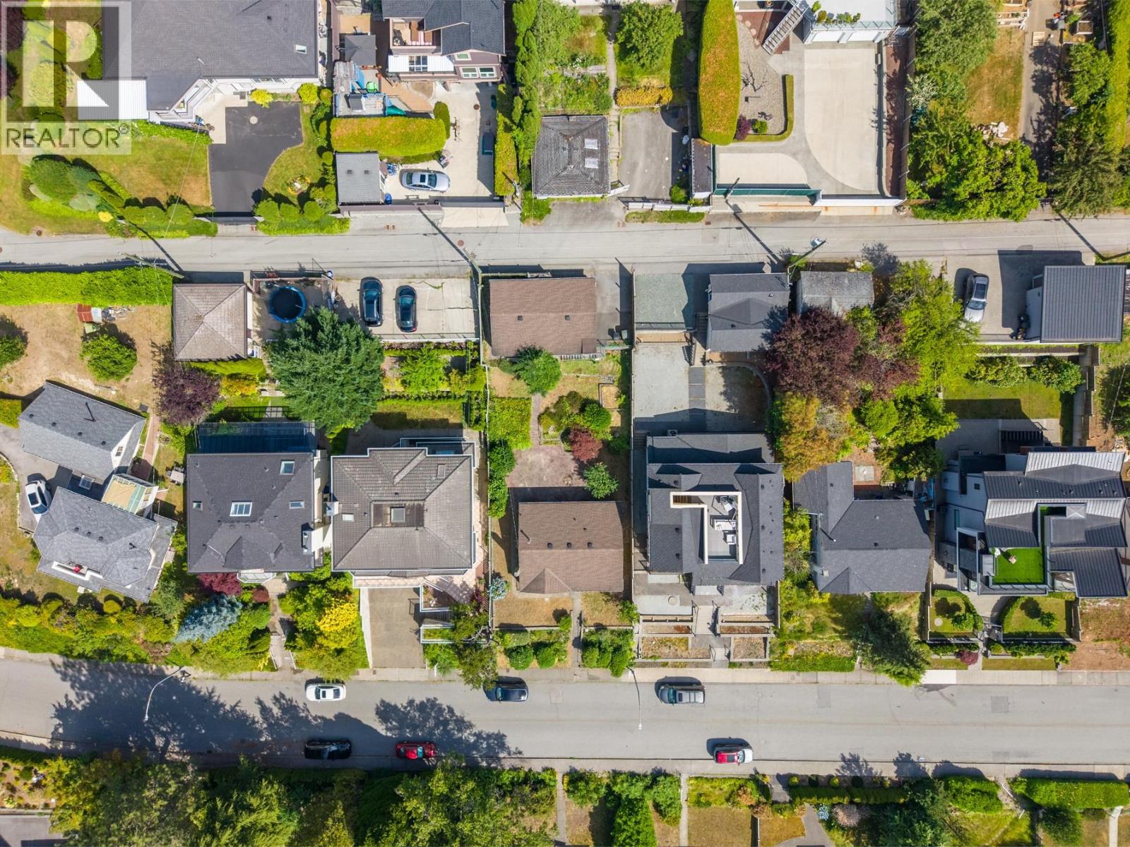 7280 Barnet Road, Burnaby, British Columbia  V5A 1E2 - Photo 2 - R3140669