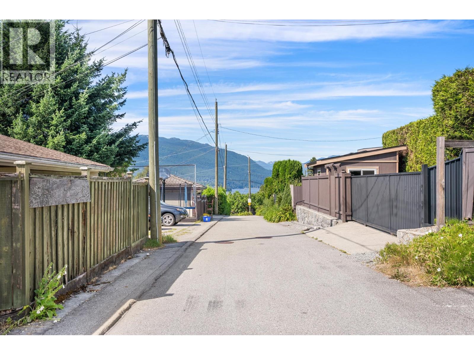 7280 Barnet Road, Burnaby, British Columbia  V5A 1E2 - Photo 18 - R3140669