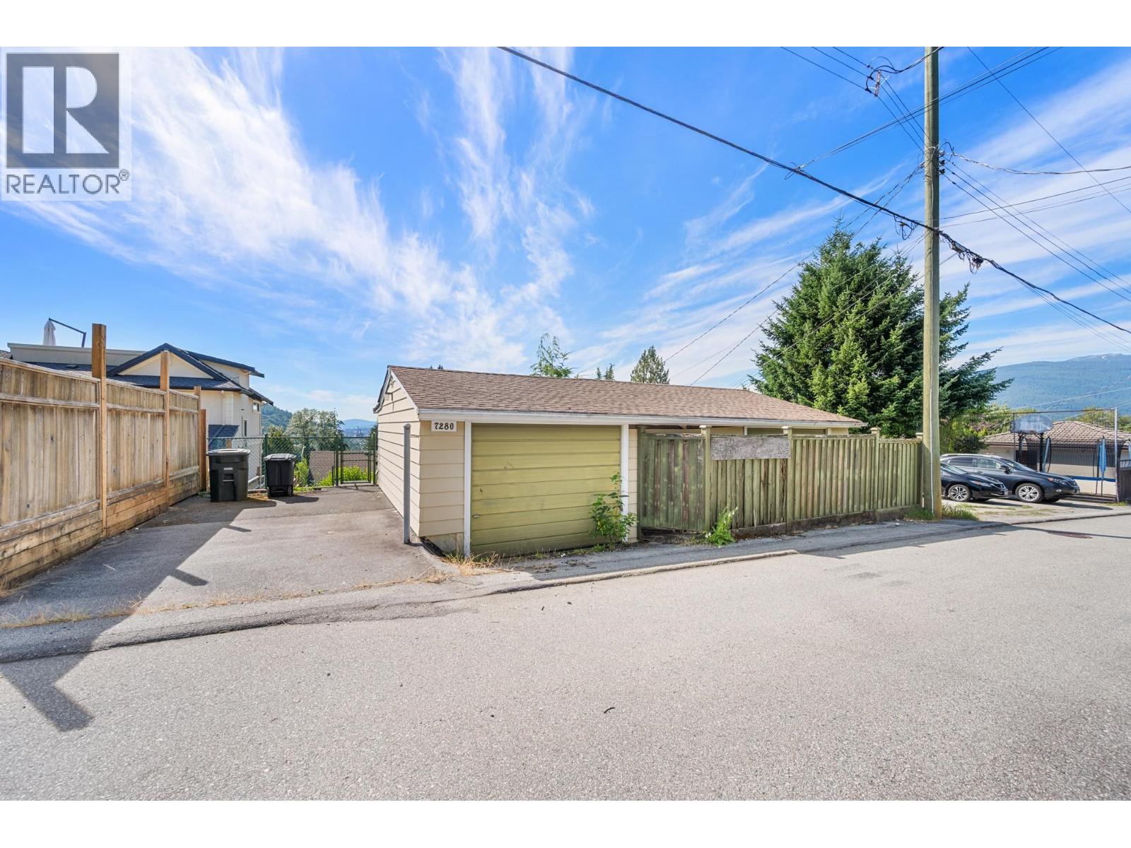 7280 Barnet Road, Burnaby, British Columbia  V5A 1E2 - Photo 17 - R3140669