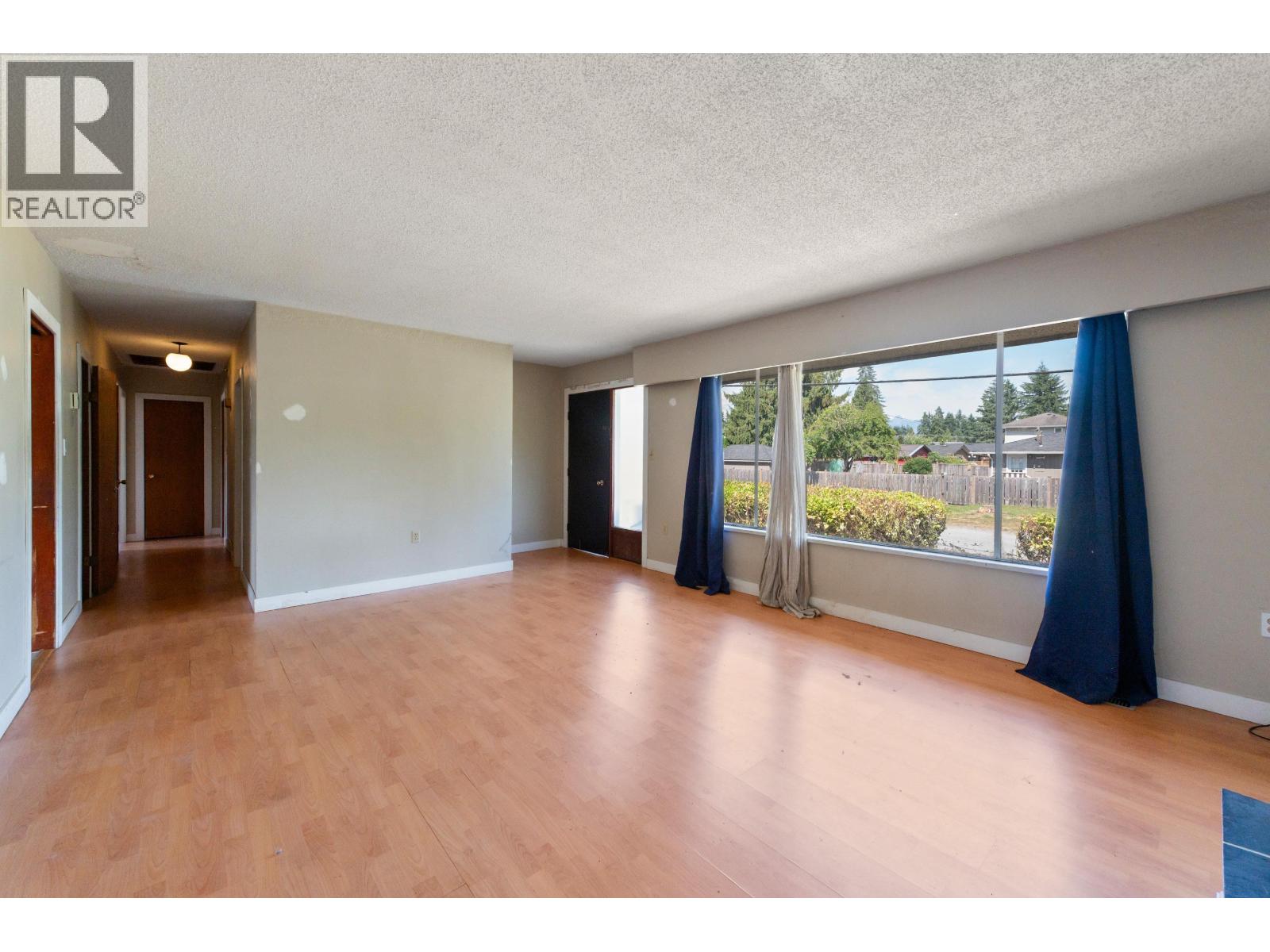 3425 Flint Street, Port Coquitlam, British Columbia  V3B 4J4 - Photo 3 - R3141091