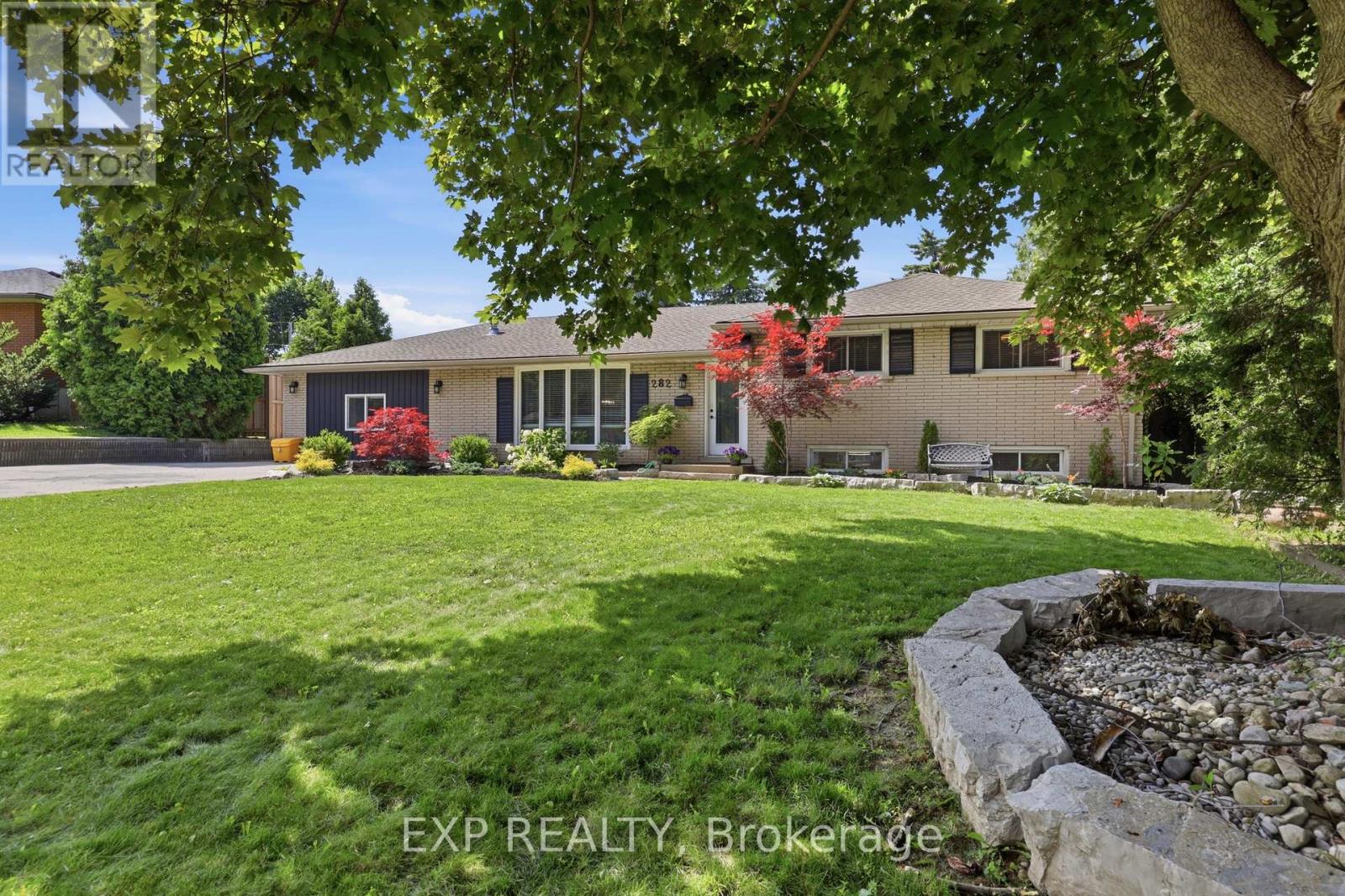 282 Harmony Road, Hamilton, Ontario  L9G 2T2 - Photo 4 - X13505808