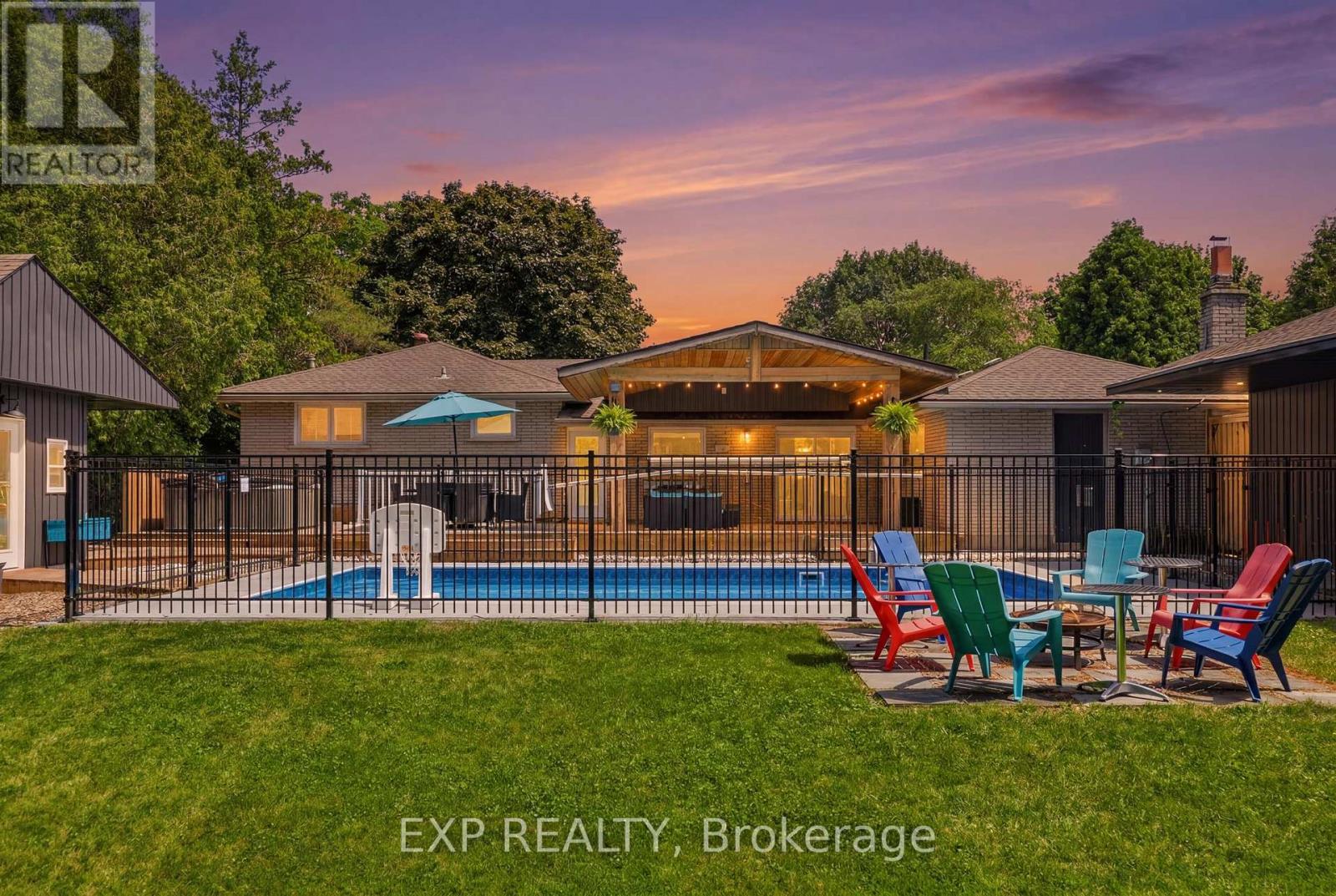 282 Harmony Road, Hamilton, Ontario  L9G 2T2 - Photo 46 - X13505808