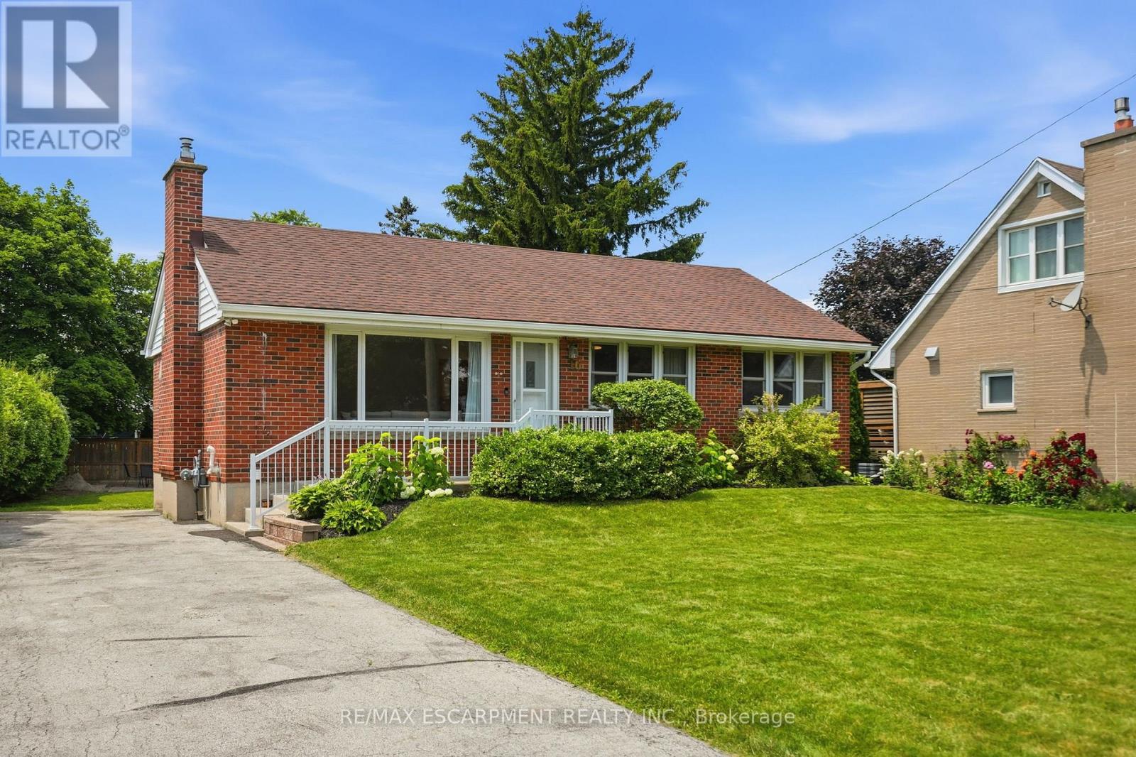 16 Kings Forest Drive, Hamilton, Ontario  L8T 4J3 - Photo 3 - X13505818