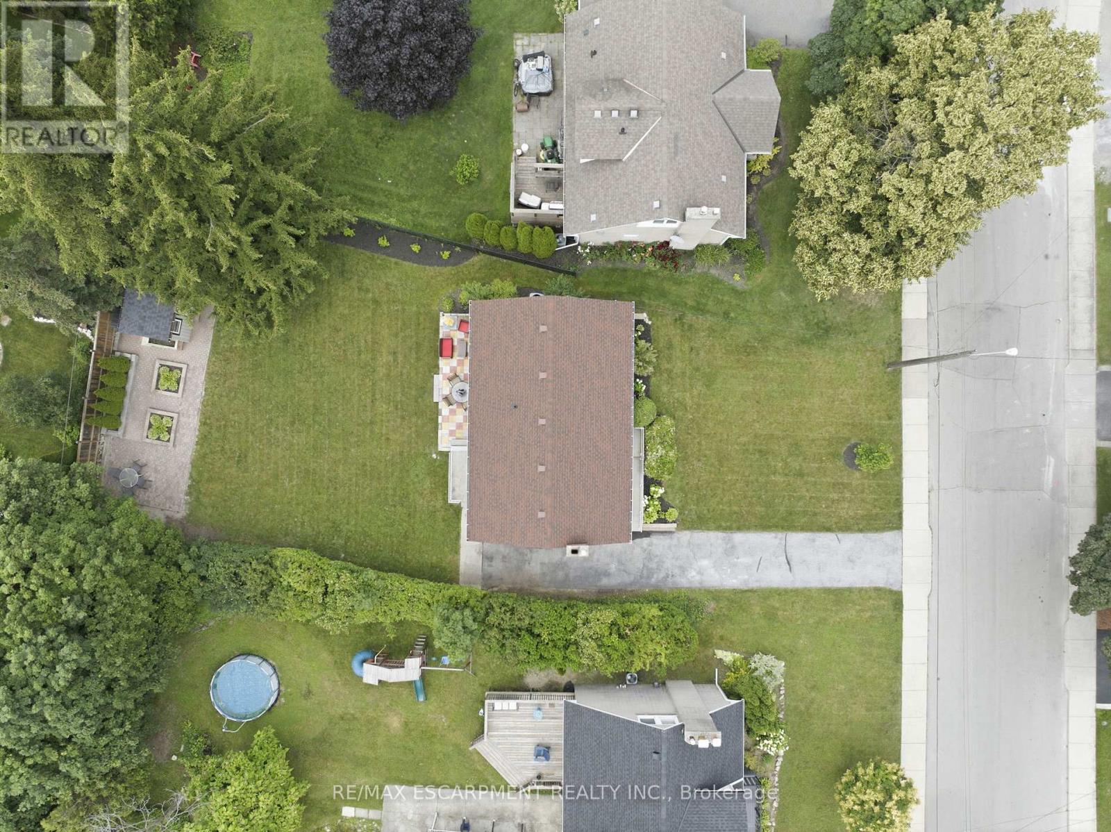 16 Kings Forest Drive, Hamilton, Ontario  L8T 4J3 - Photo 7 - X13505818