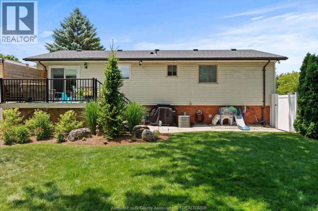 405 State Street, Lasalle, Ontario  N9J 3G1 - Photo 35 - 26005502