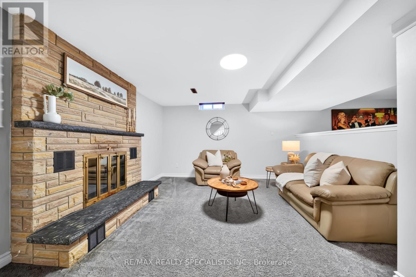 17 Payzac Avenue, Toronto, Ontario  M1E 5A7 - Photo 15 - E13500108