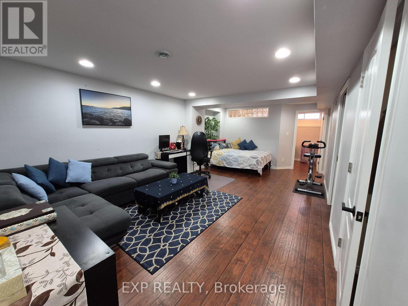 192 Windhurst Drive, Ottawa, Ontario  K2G 6J4 - Photo 4 - X13505988