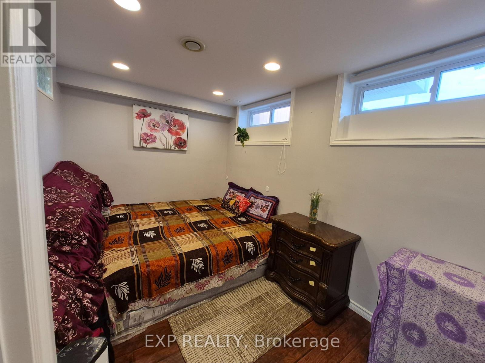 192 Windhurst Drive, Ottawa, Ontario  K2G 6J4 - Photo 8 - X13505988