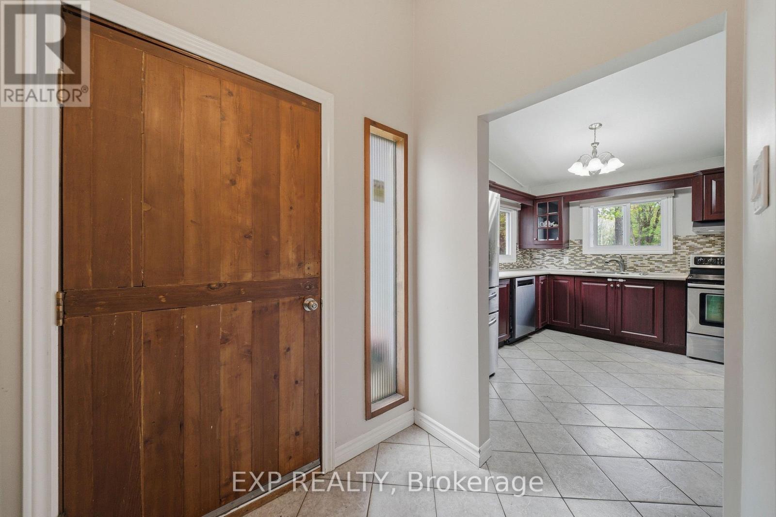 136 Resthaven Avenue, Ottawa, Ontario  K0A 3M0 - Photo 2 - X13506076