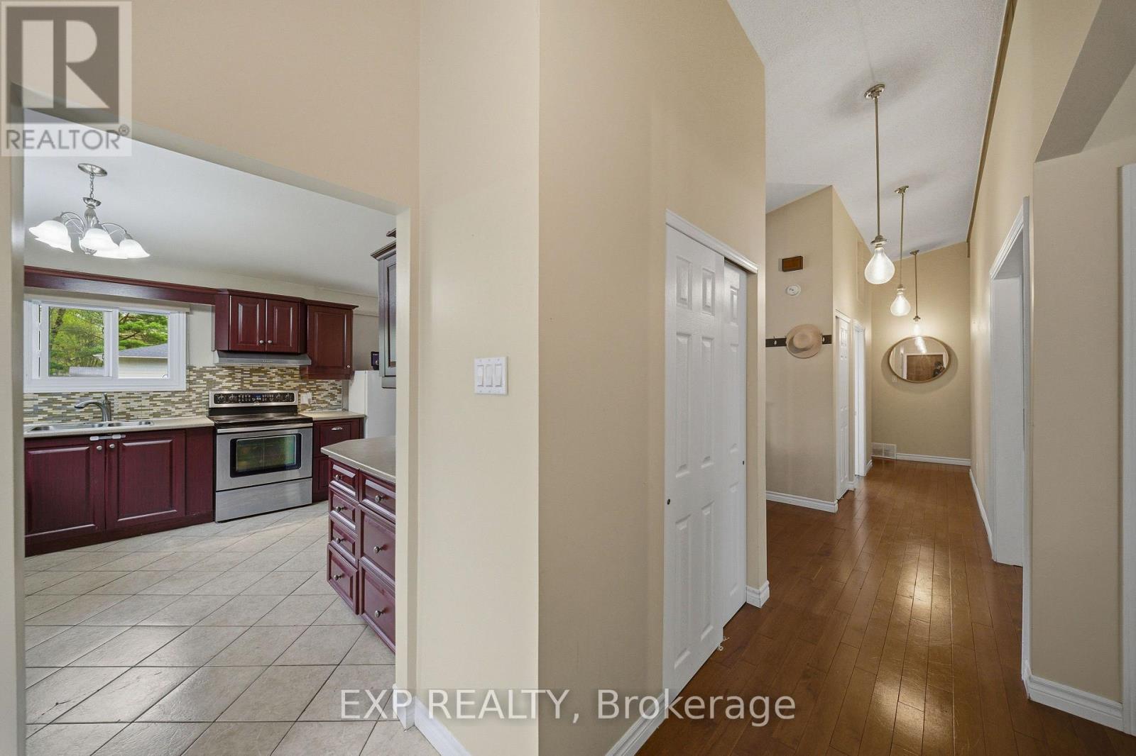 136 Resthaven Avenue, Ottawa, Ontario  K0A 3M0 - Photo 3 - X13506076