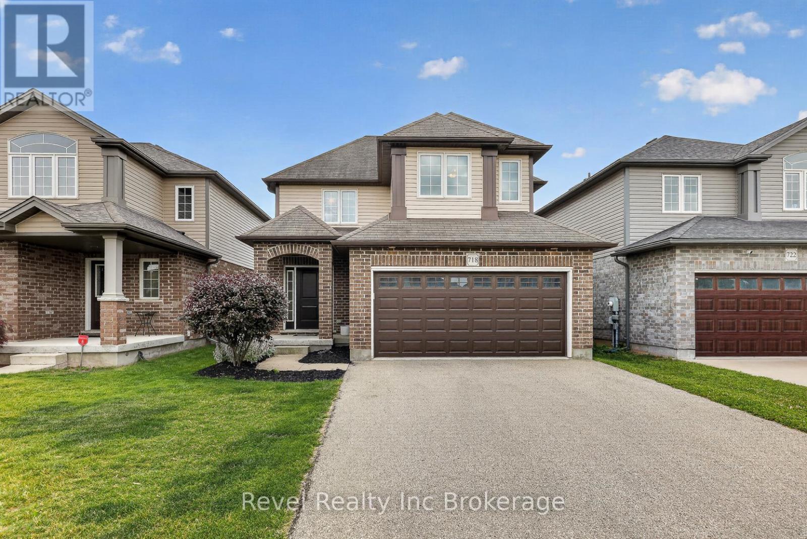 718 Frontenac Crescent, Woodstock, Ontario  N4V 0B1 - Photo 2 - X13505876