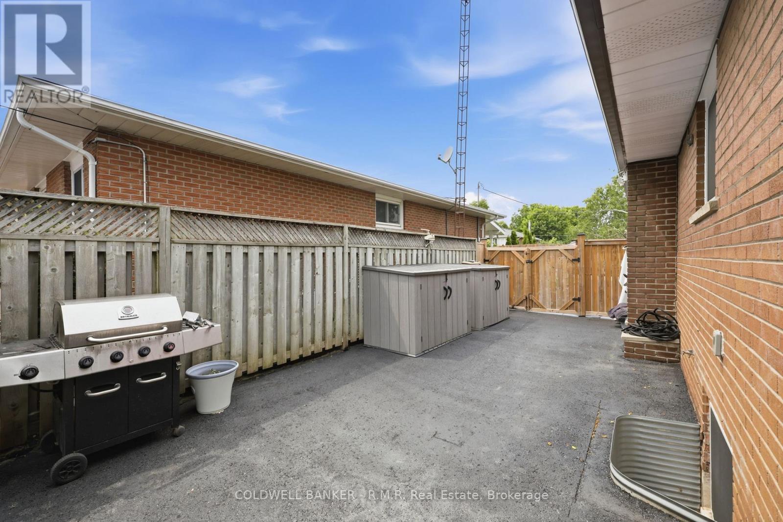 7 Summerfield Court, Clarington, Ontario  L1C 2E8 - Photo 28 - E13505934