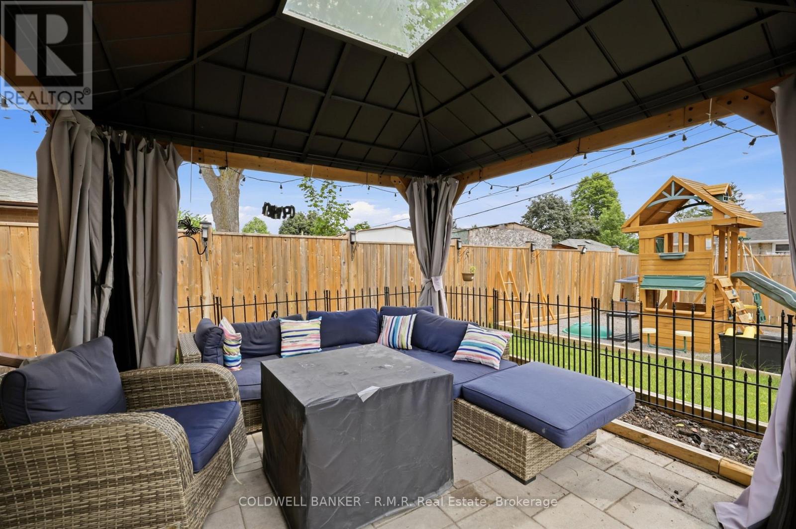 7 Summerfield Court, Clarington, Ontario  L1C 2E8 - Photo 31 - E13505934