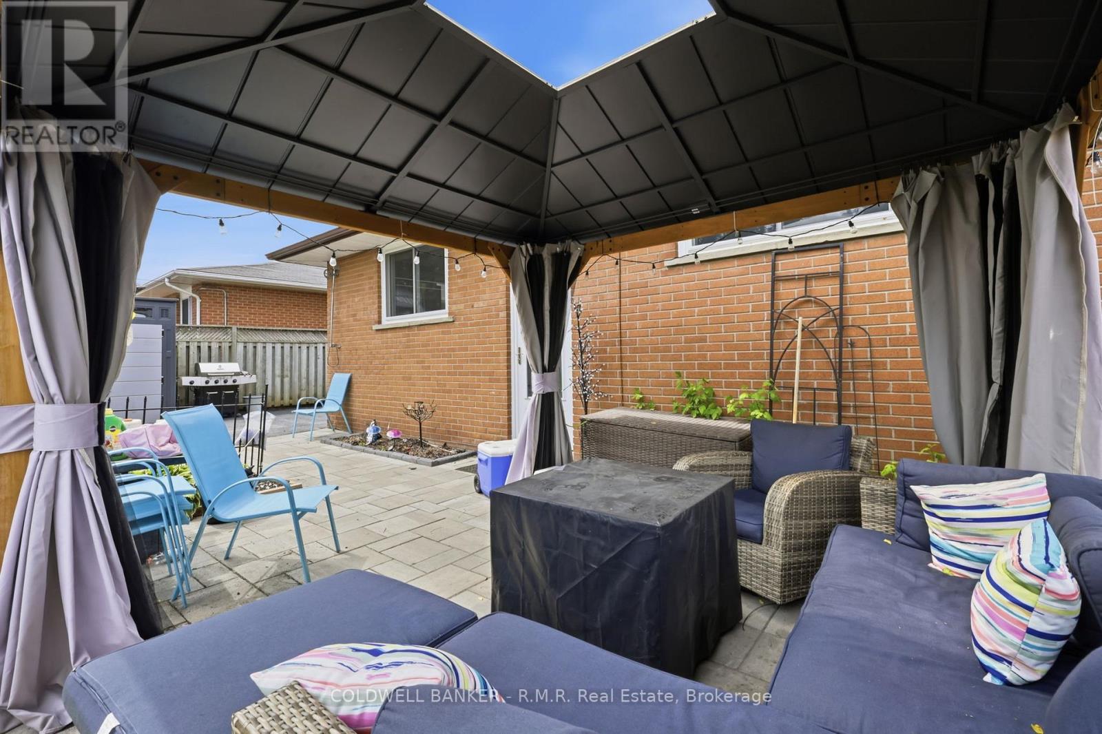 7 Summerfield Court, Clarington, Ontario  L1C 2E8 - Photo 32 - E13505934