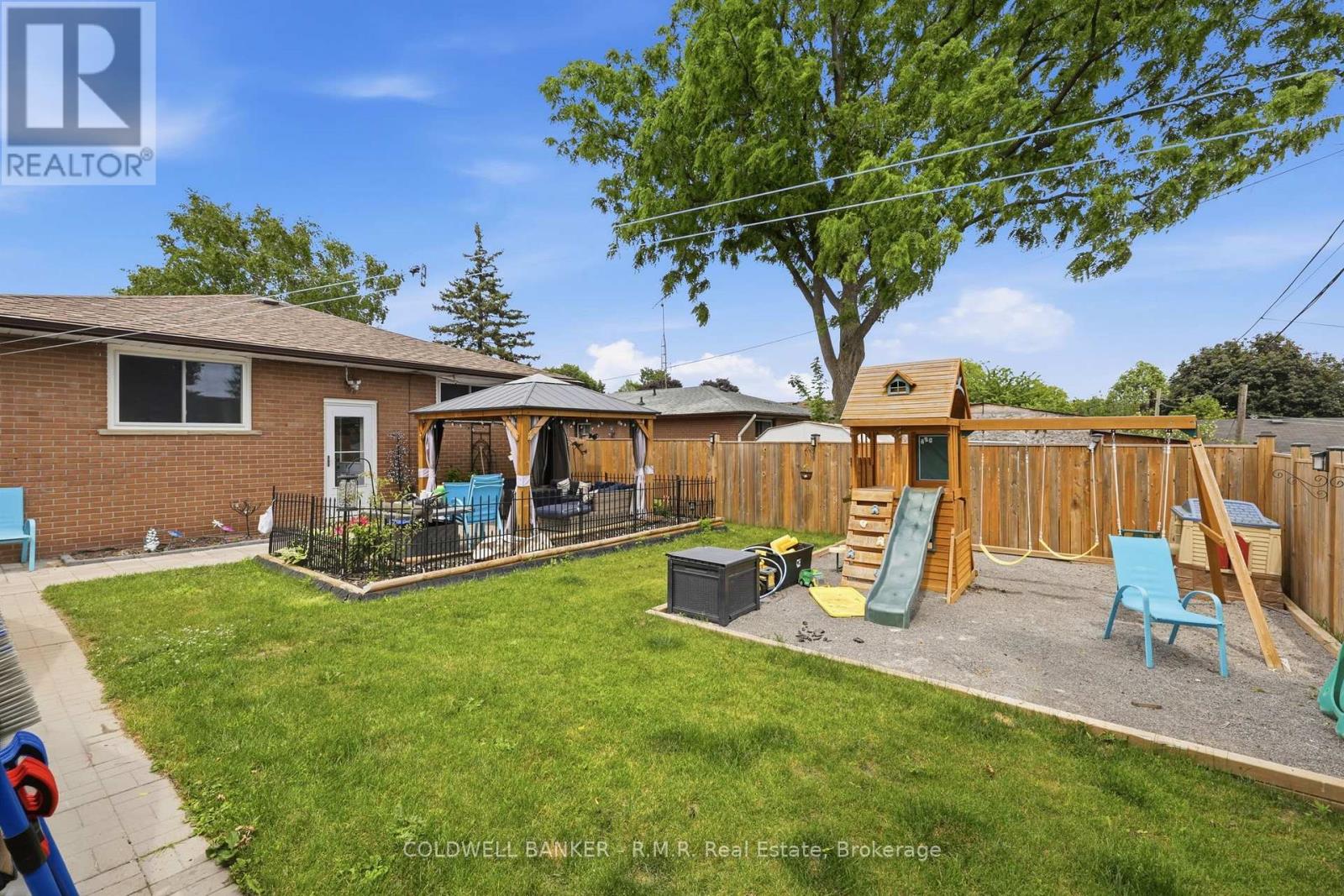 7 Summerfield Court, Clarington, Ontario  L1C 2E8 - Photo 35 - E13505934