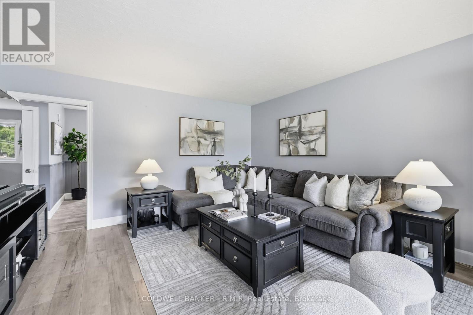 7 Summerfield Court, Clarington, Ontario  L1C 2E8 - Photo 6 - E13505934