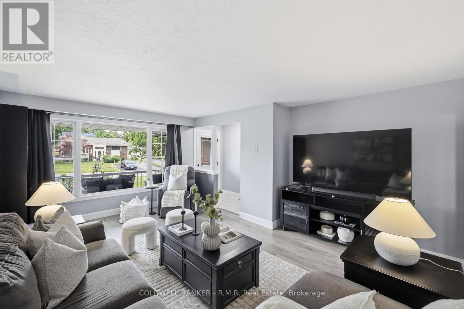7 Summerfield Court, Clarington, Ontario  L1C 2E8 - Photo 8 - E13505934