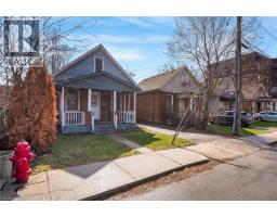 6 BEN LOMOND Place, Hamilton, Ontario