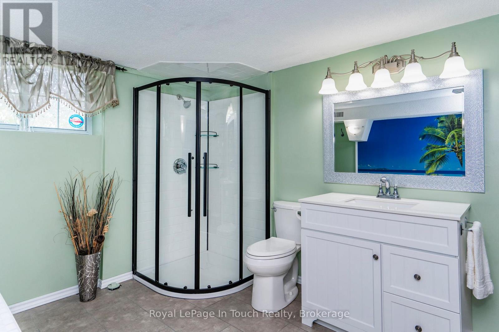 13 Hallen Drive, Penetanguishene, Ontario  L9M 1G2 - Photo 17 - S13505886