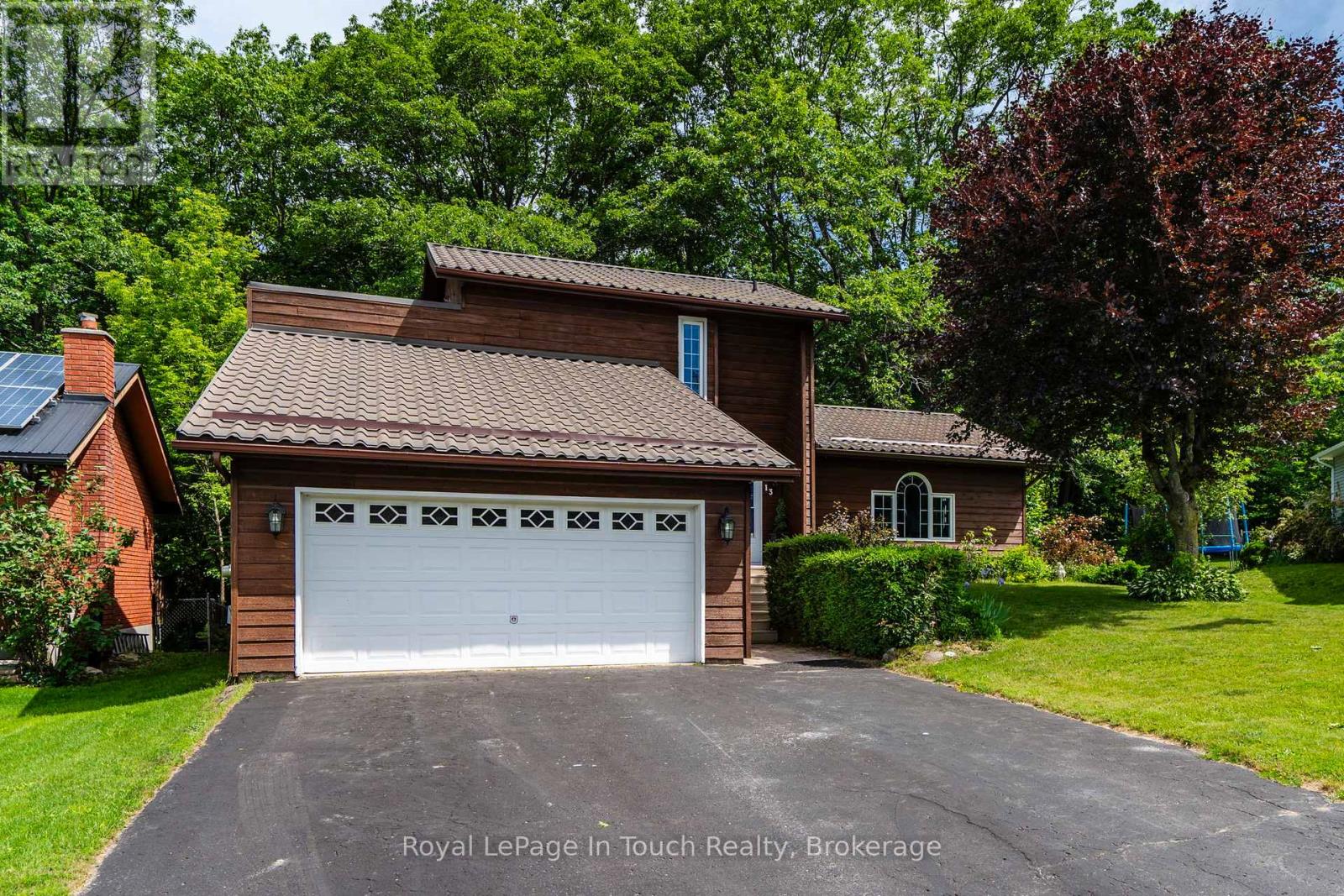 13 Hallen Drive, Penetanguishene, Ontario  L9M 1G2 - Photo 5 - S13505886