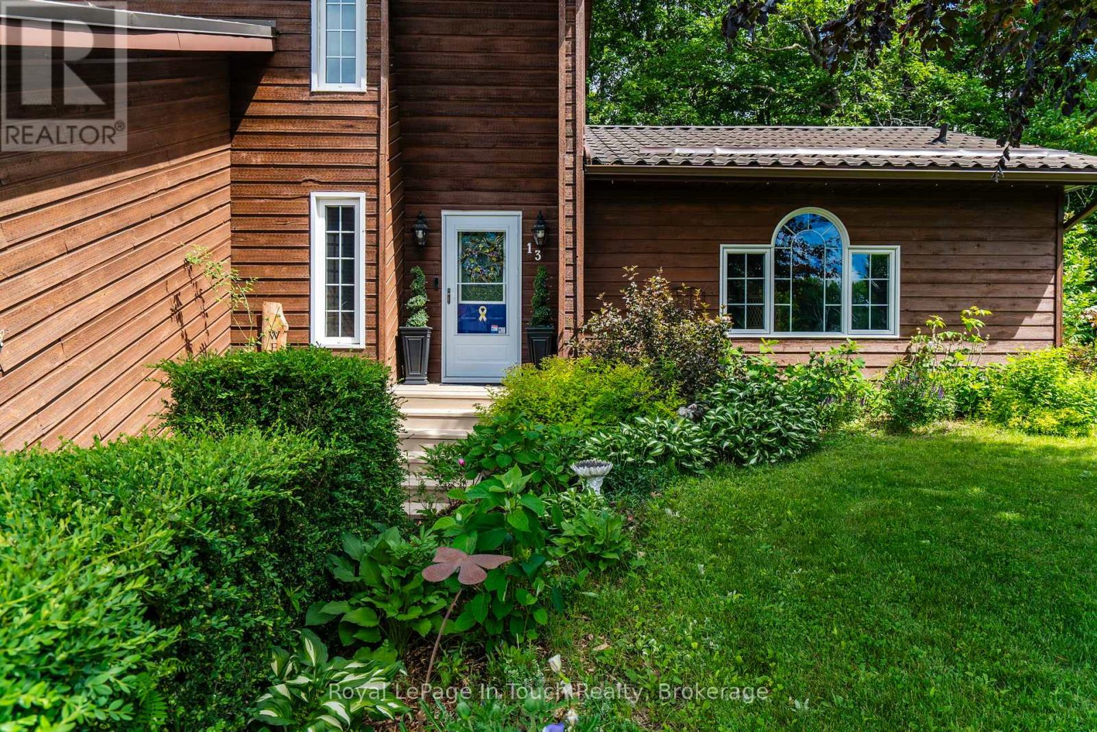 13 Hallen Drive, Penetanguishene, Ontario  L9M 1G2 - Photo 7 - S13505886