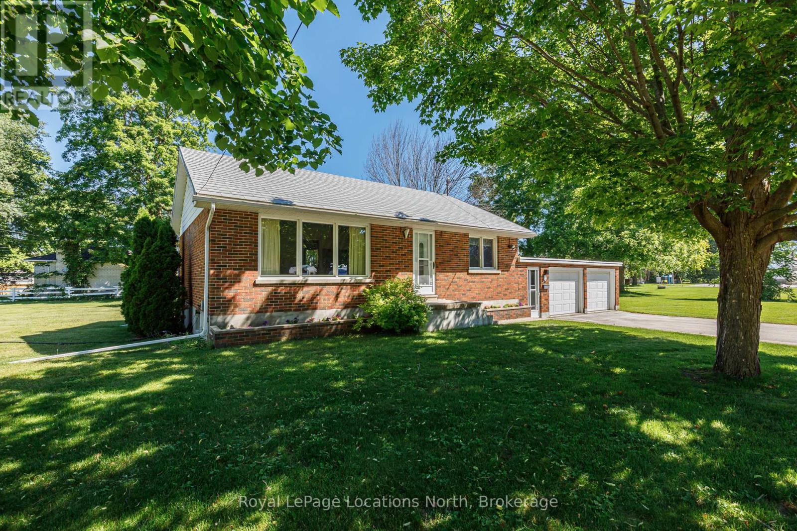 2 BUIST STREET, clearview (nottawa), Ontario