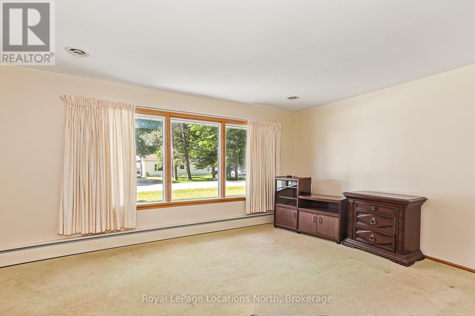2 Buist Street, Clearview (Nottawa), Ontario  L0M 1P0 - Photo 15 - S13506100