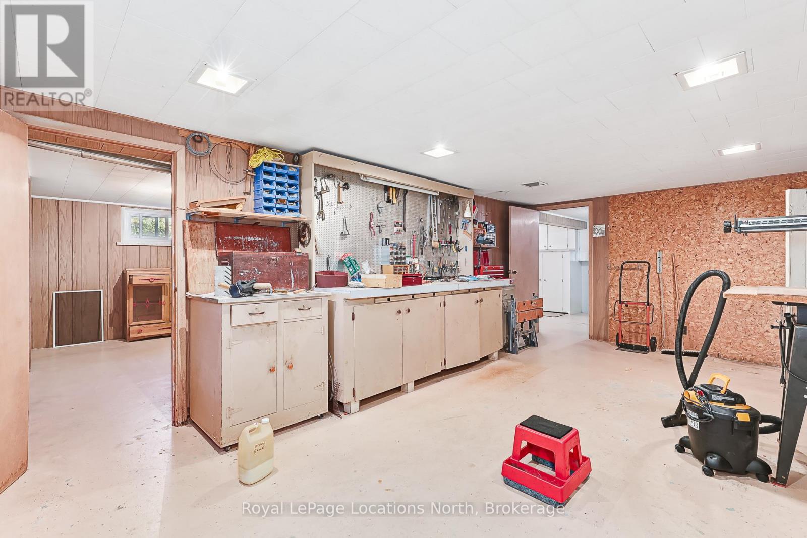2 Buist Street, Clearview (Nottawa), Ontario  L0M 1P0 - Photo 34 - S13506100