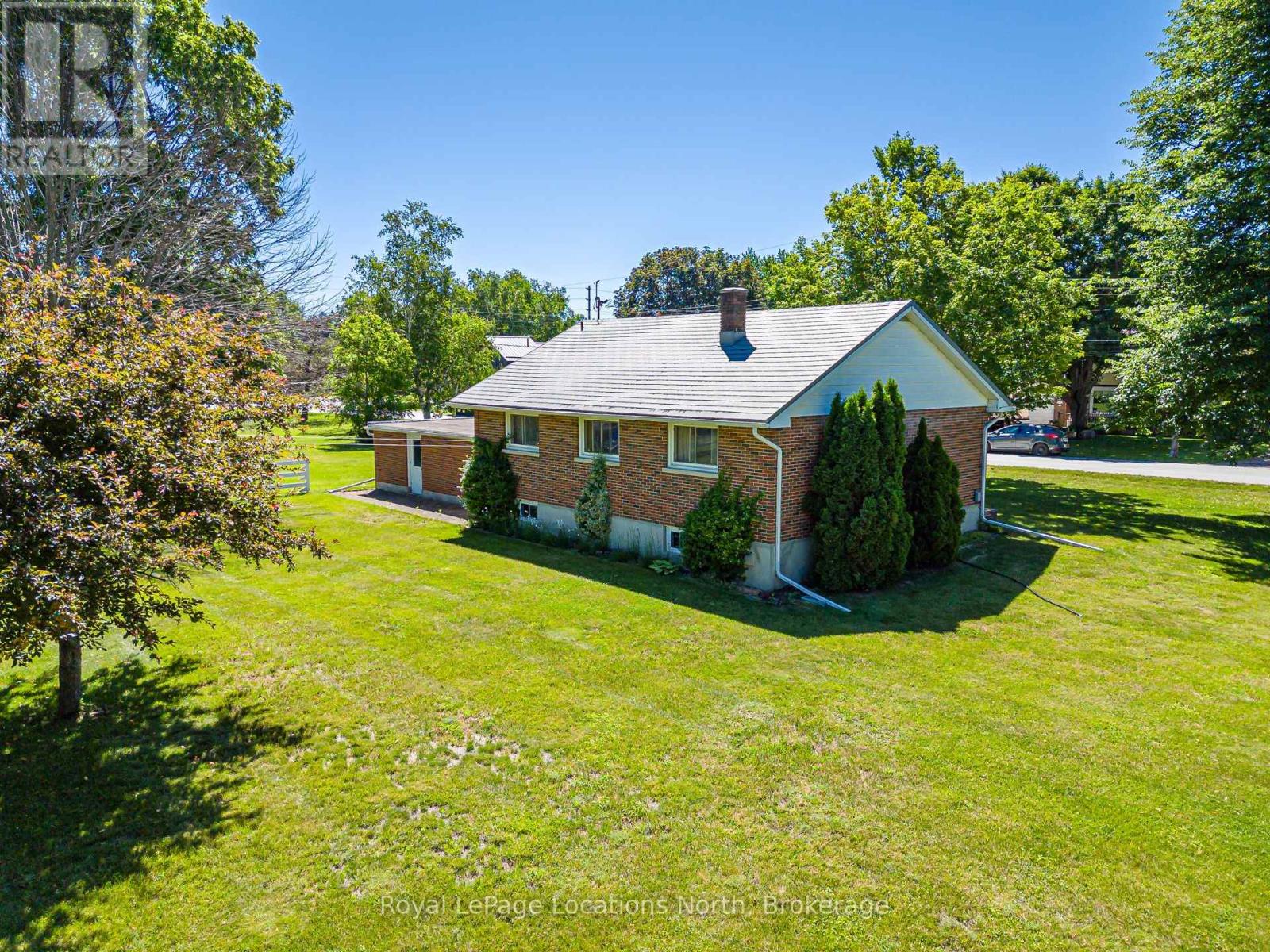 2 Buist Street, Clearview (Nottawa), Ontario  L0M 1P0 - Photo 36 - S13506100