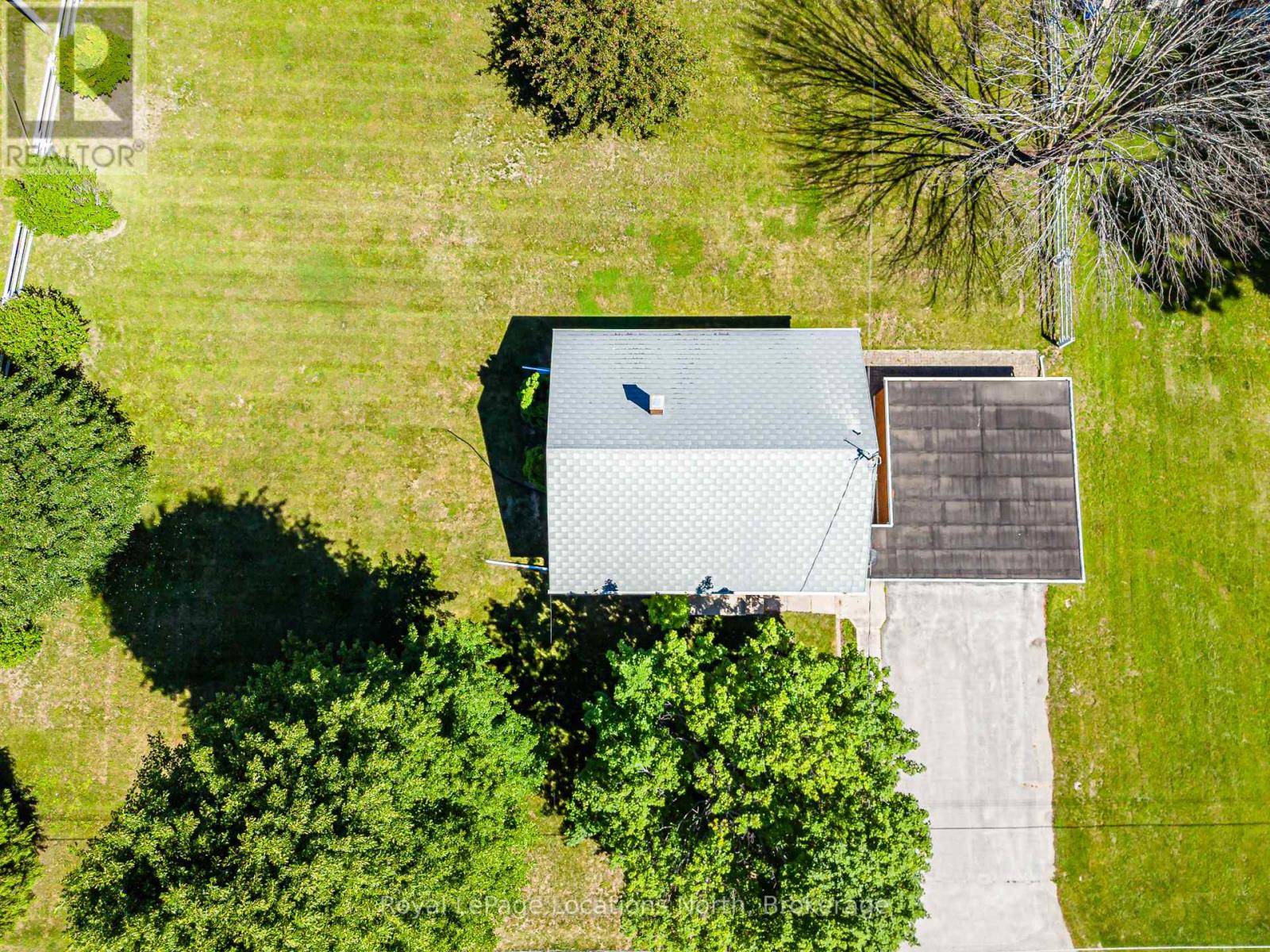 2 Buist Street, Clearview (Nottawa), Ontario  L0M 1P0 - Photo 8 - S13506100