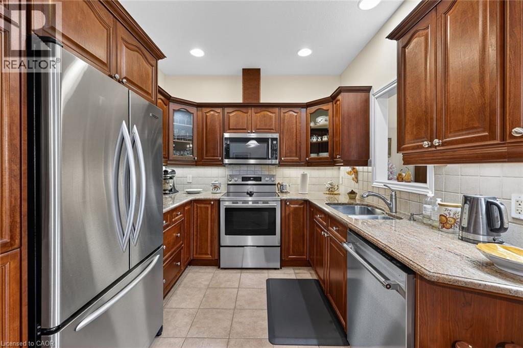 500 Lakeview Drive Unit# 16, Woodstock, Ontario  N4T 1W4 - Photo 3 - 40843914