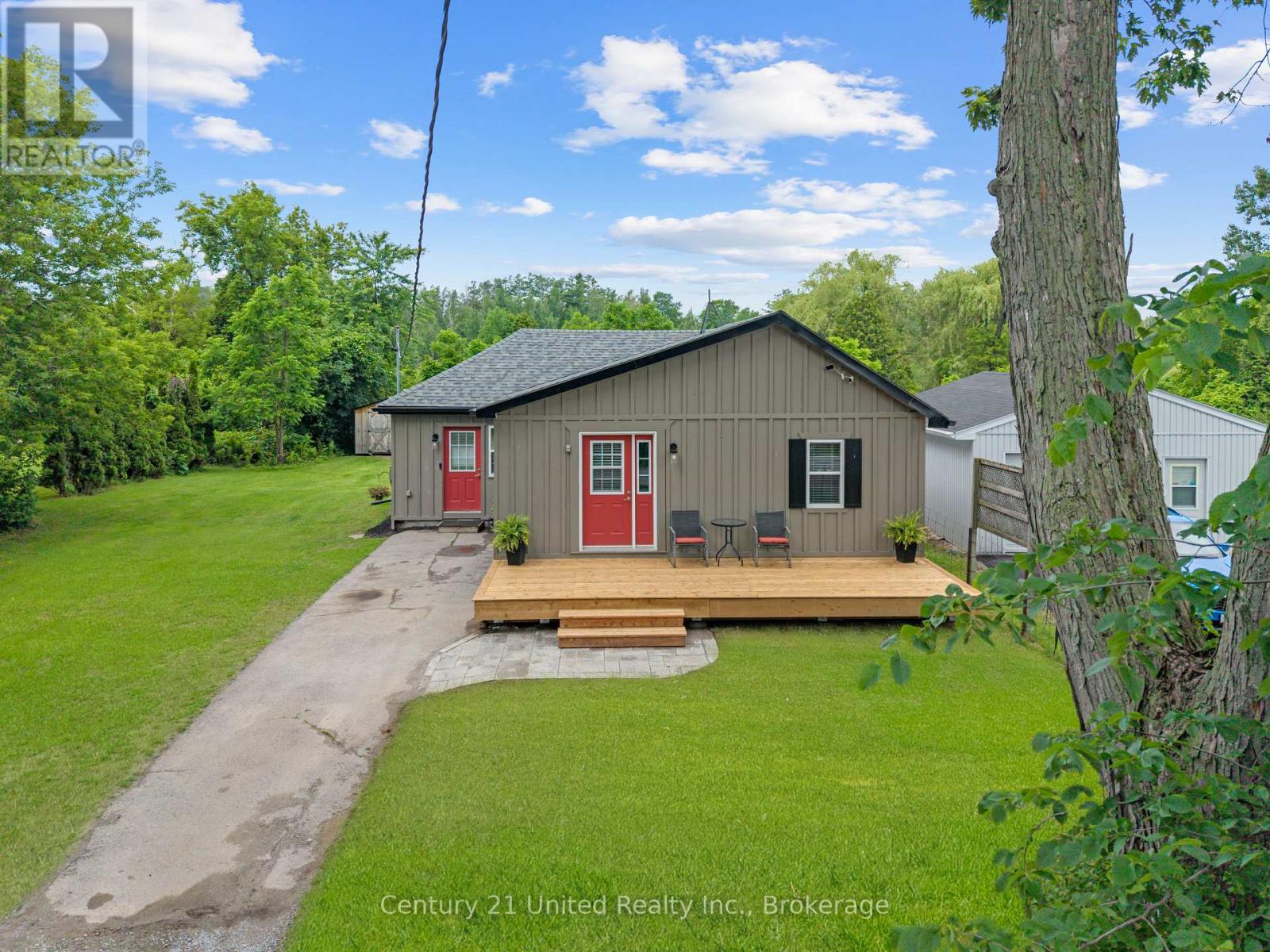 5402 YOUNG STREET, Hamilton Township, Ontario