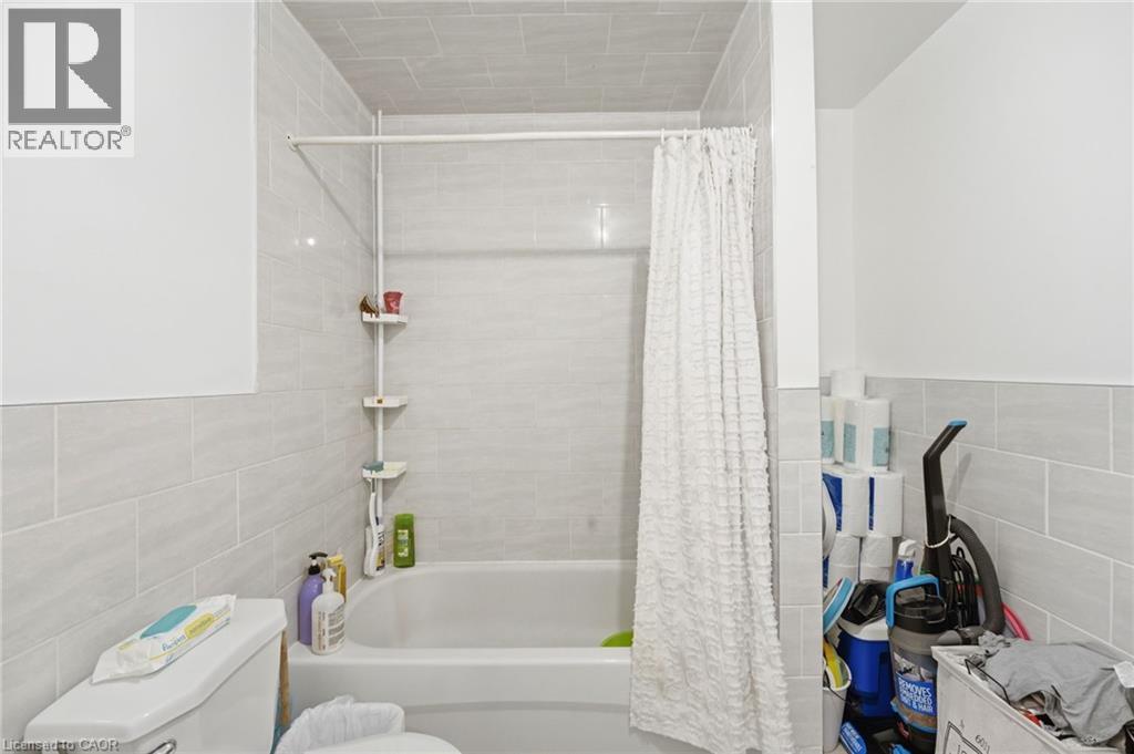 1479 W Eglinton Avenue W, York, Ontario  M6E 2G6 - Photo 12 - 40842675