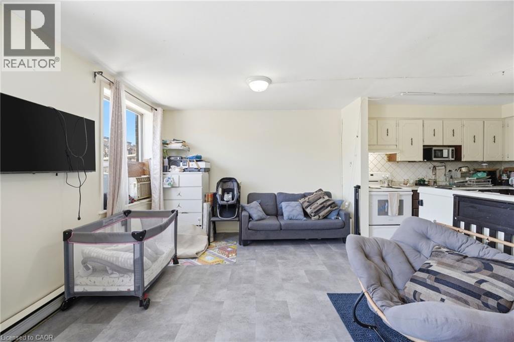 1479 W Eglinton Avenue W, York, Ontario  M6E 2G6 - Photo 7 - 40842675