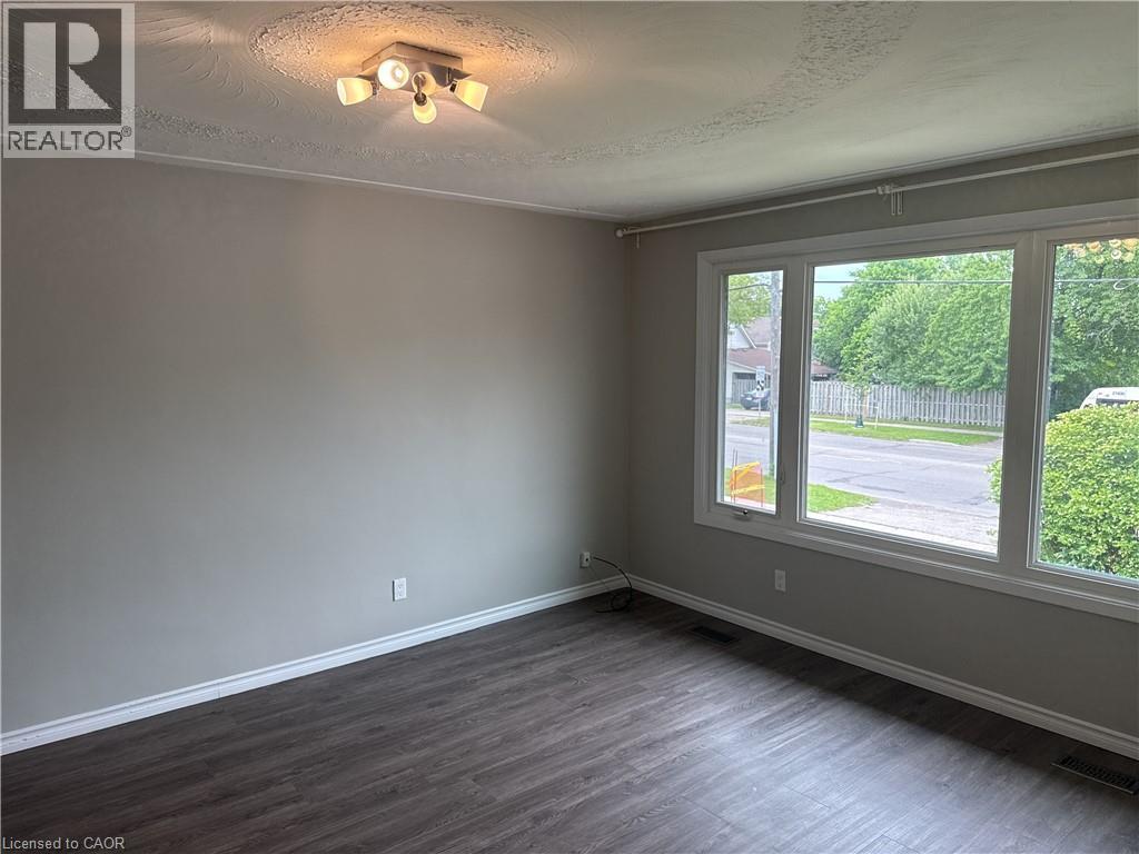 333 W Belmont Avenue W Unit# A, Kitchener, Ontario  N2M 1M7 - Photo 4 - 40840652