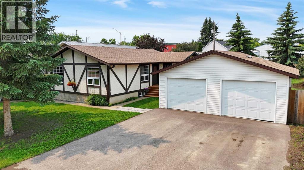 5108 49 Street, Clive, Alberta