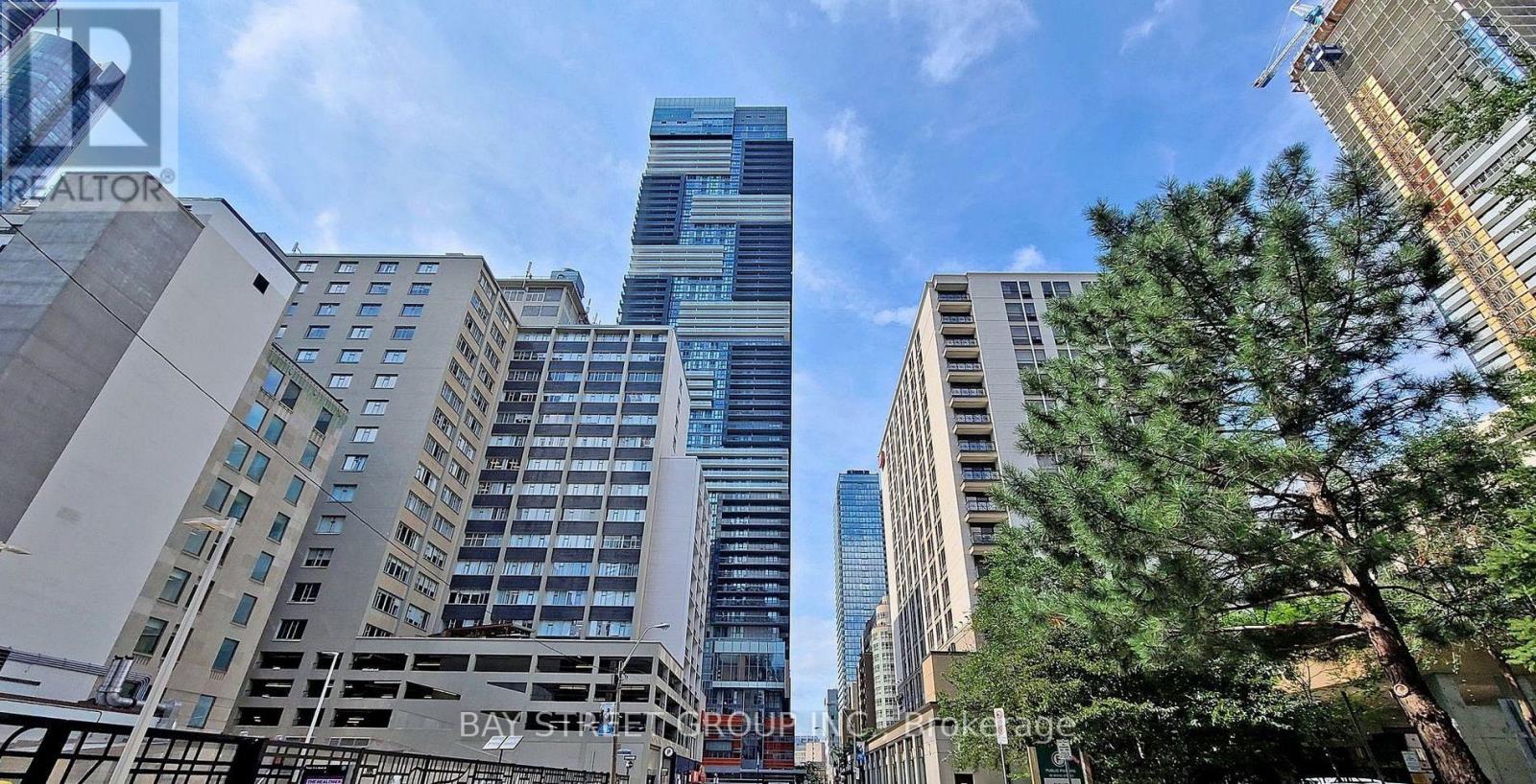 3211 - 7 Grenville Street, Toronto, Ontario M4Y 0E9 - Photo 2 - C13505952