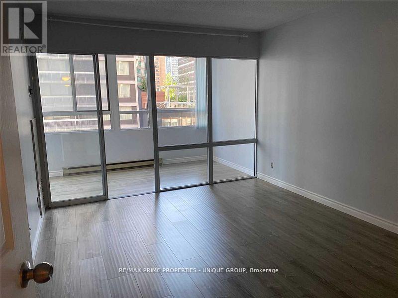 606 - 44 Gerrard Street W, Toronto, Ontario  M5G 2K2 - Photo 5 - C13506114