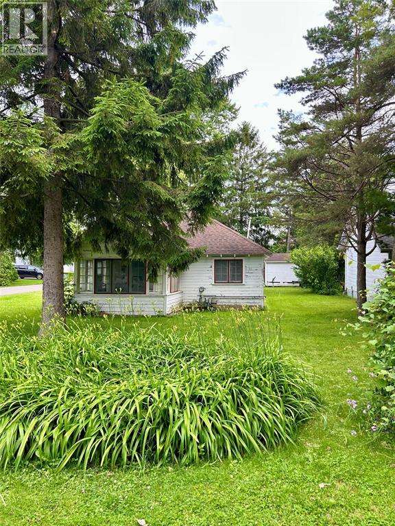 2783 Arthur Street, Sarnia, Ontario  N0N 1C0 - Photo 2 - 26015622