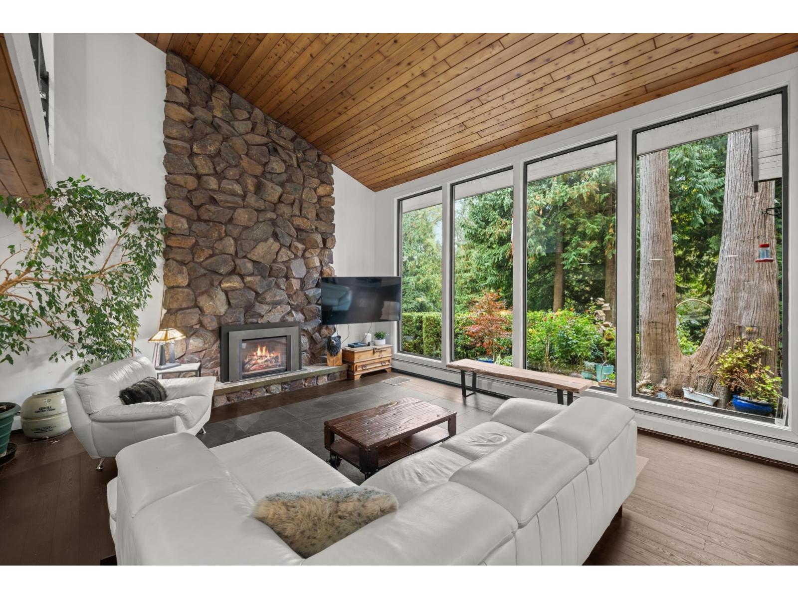 24411 56 Avenue, Langley, British Columbia  V2Z 1B8 - Photo 4 - R3140836