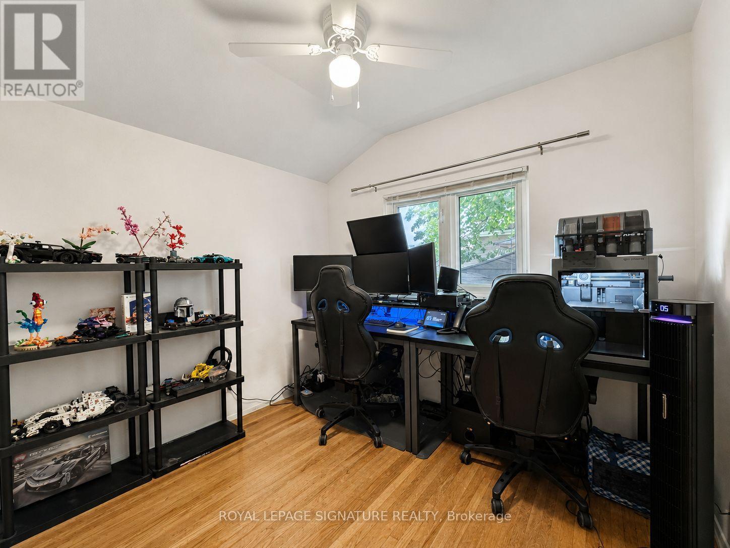 821 Krosno Boulevard, Pickering, Ontario  L1W 1G7 - Photo 9 - E13505912