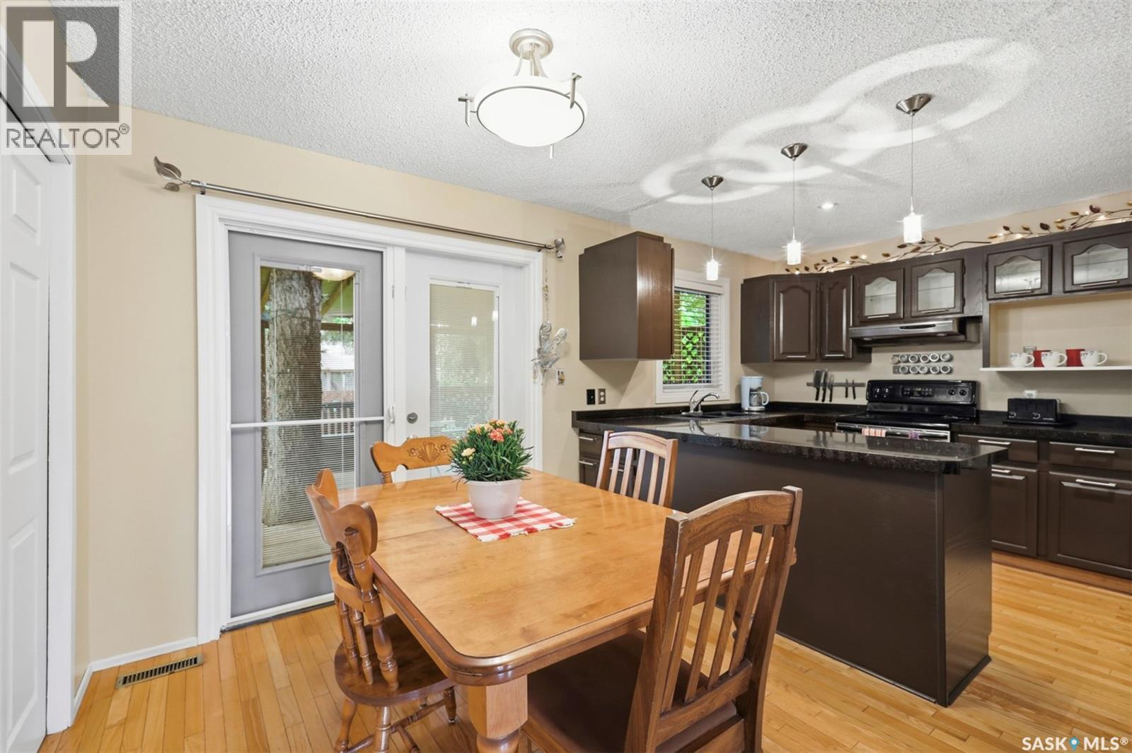 233 Kellins Place, Saskatoon, Saskatchewan  S7N 2X5 - Photo 9 - SK041079
