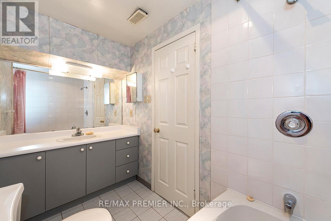 190 Andy Crescent, Vaughan, Ontario  L4H 1C7 - Photo 25 - N13505878