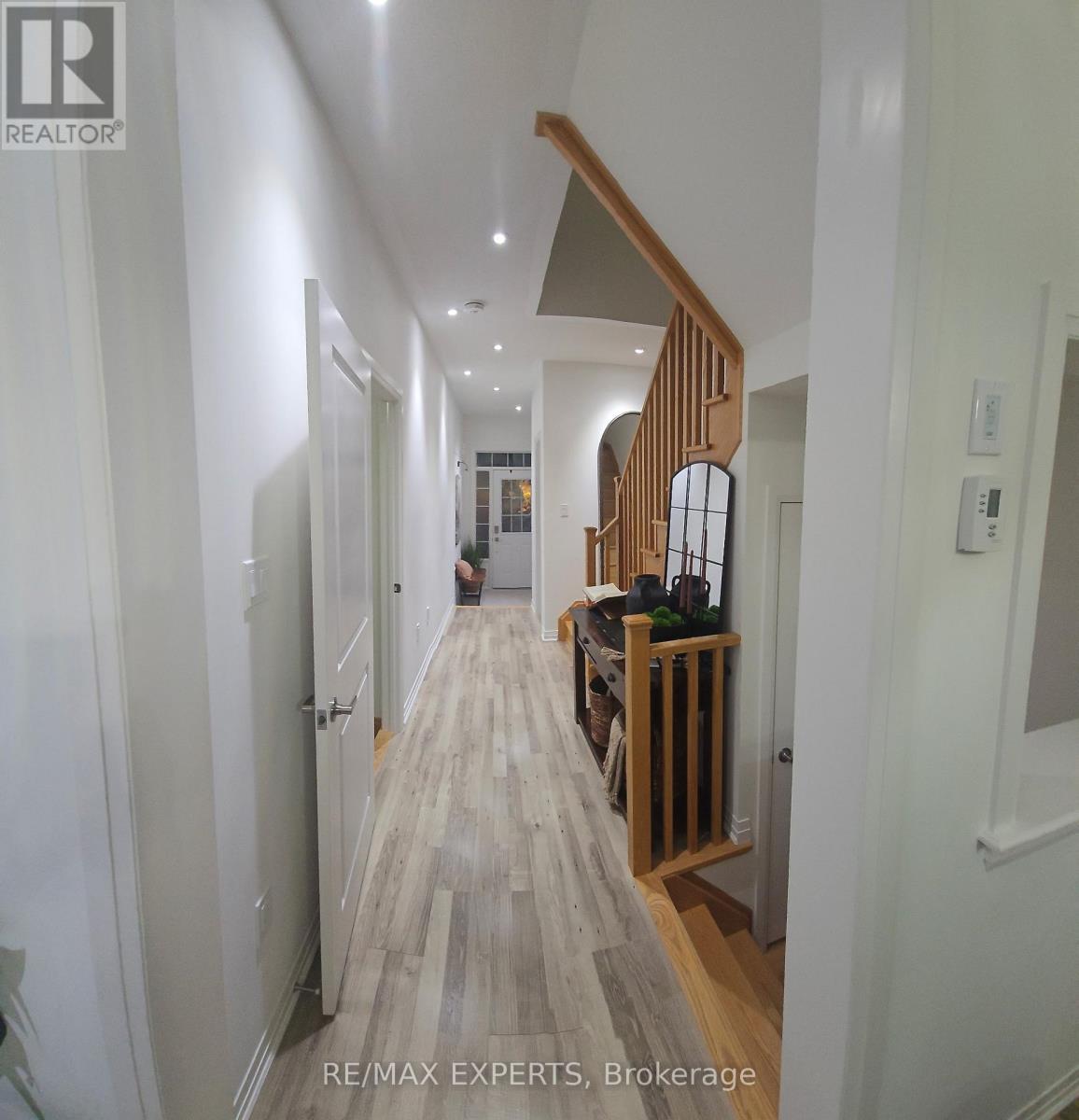 45 Casserley Crescent, New Tecumseth (Tottenham), Ontario L0G 1W0 - Photo 4 - N13506062
