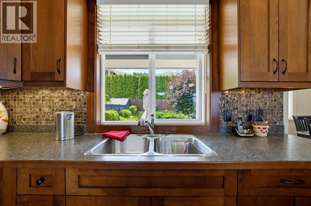1080 23 Avenue SW, Salmon Arm, British Columbia  V1E 0A9 - Photo 36 - 10391934